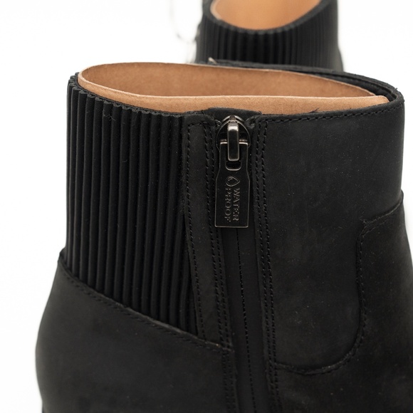 Vionic -  Shantelle Black Waterproof Nubuck Leather Ankle Boots - Wide Width - Picture 14 of 14